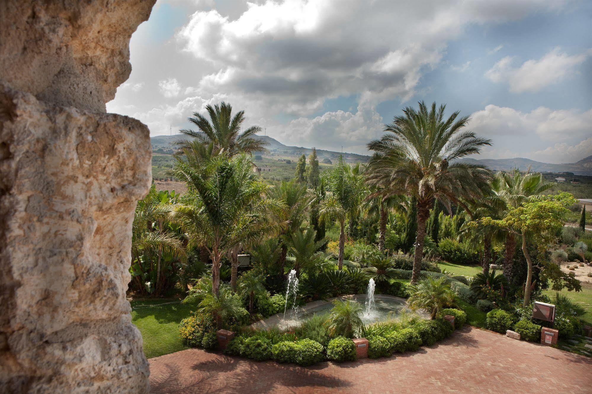 Il Baglio Della Luna Relais By Le Dhome Sicily Balestrate Bagian luar foto